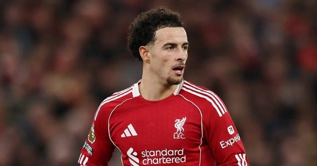 Curtis Jones đã được Spurs chú ý.