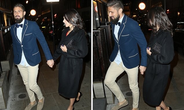 Anh giống như rượu vang Pháp.