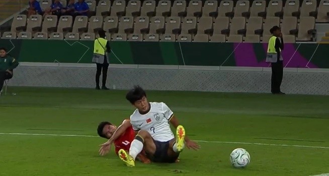 Chấn thương của Hiểu Minh khá nghiêm trọng.