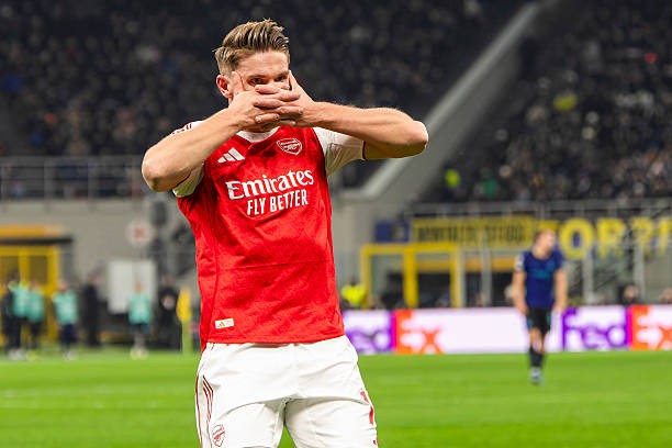 Viktor Gyokeres (thay Jesus 74’) – 7.3 Đúng những gì Arsenal cần từ băng ghế dự bị. Anh giữ bóng tốt để câu lỗi và sau đó thực hiện một pha dứt điểm cứa lòng đẹp mắt ấn định chiến thắng.