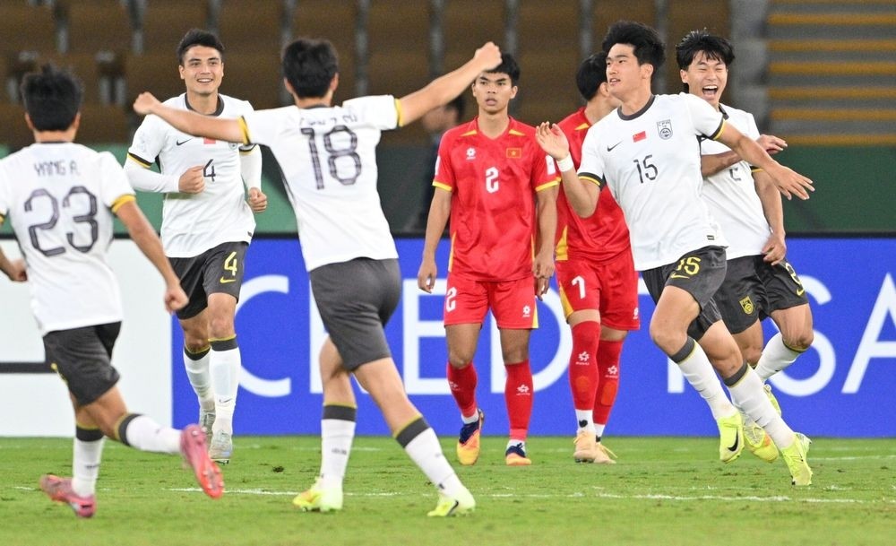 U23 Việt Nam thua trắng U23 Trung Quốc ở trận bán kết U23 châu Á.
