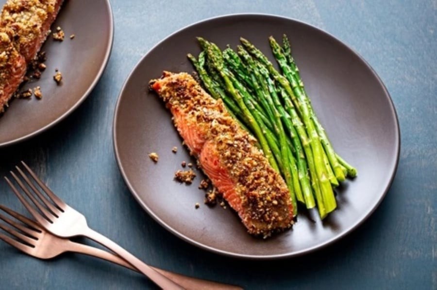 Măng tây ăn chín tốt hơn ăn sống