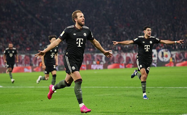Harry Kane tiếp tục tỏa sáng cùng Bayern Munich.