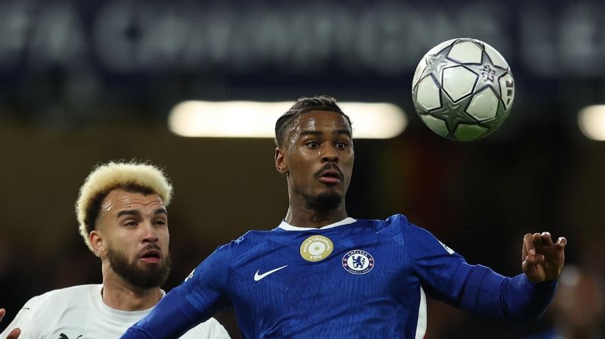 Jorrel Hato — 6.6: Hoàn thành tốt nhiệm vụ dâng cao bên cánh trái, tạo ra nhiều cơ hội. Tuy nhiên, lẽ ra anh phải làm tốt hơn với cơ hội ngon ăn ngay trước tiếng còi kết thúc hiệp một.