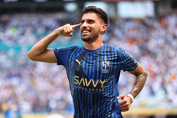 Neves được cho là đã sẵn sàng gia nhập Man Utd. 