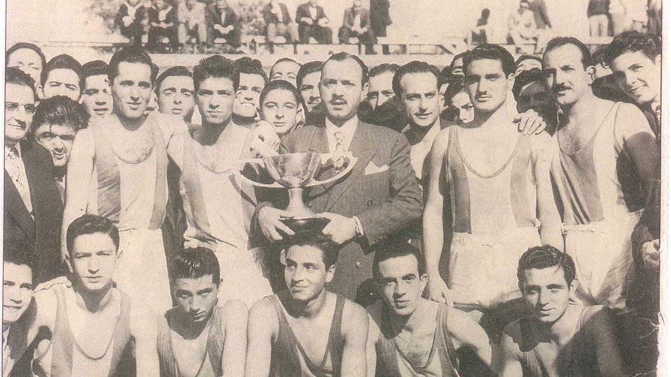 Olympiacos đã thống trị bóng đá Hy Lạp từ thế kỷ trước.