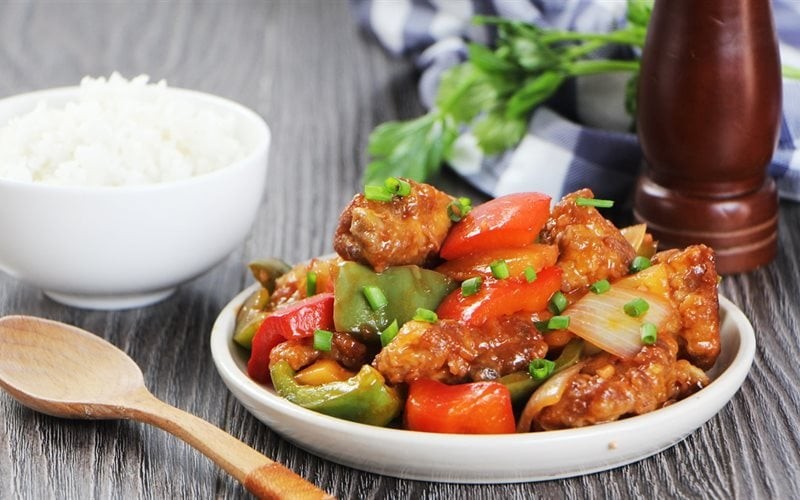 Cách nấu sườn xào chua ngọt không bị khô dai