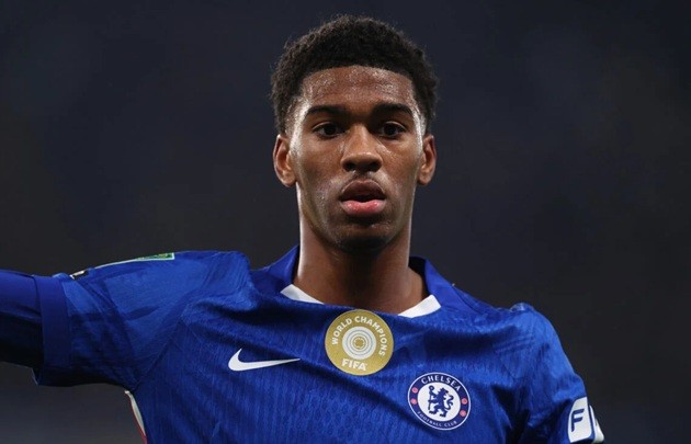  Acheampong đã lọt vào tầm ngắm của Palace.