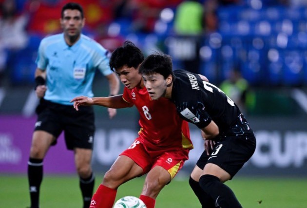 Fan Hàn tiếc cho U23 Việt Nam vì cú sẩy chân trước Trung Quốc.