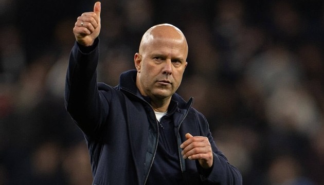 Arne Slot đối mặt với áp lực buộc phải thắng AFC Bournemouth.