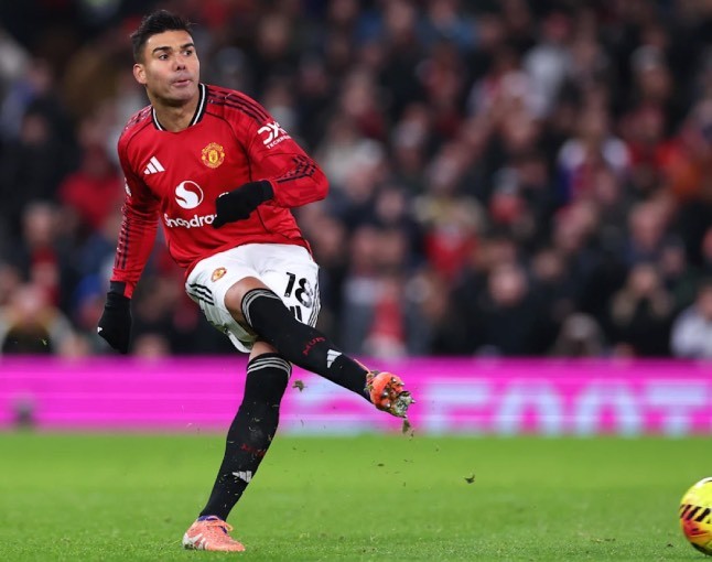 Casemiro chứng tỏ phong độ là nhất thời, đẳng cấp là mãi mãi.