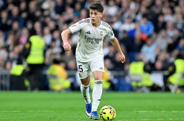 Cầu thủ Thổ Nhĩ Kỳ đang khiến Arbeloa hài lòng.