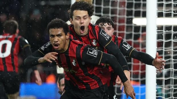 Amine Adli khiến Liverpool trắng tay rời.