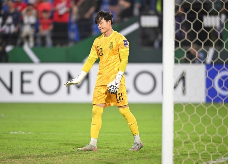 Hwang Jae-yun chịu nhiều chỉ trích sau trận thua của U23 Hàn Quốc trước U23 Việt Nam.