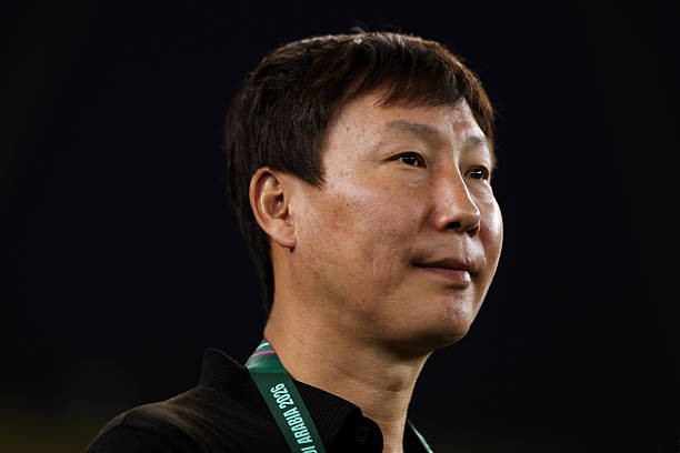 HLV Kim Sang-sik đang sở hữu một 