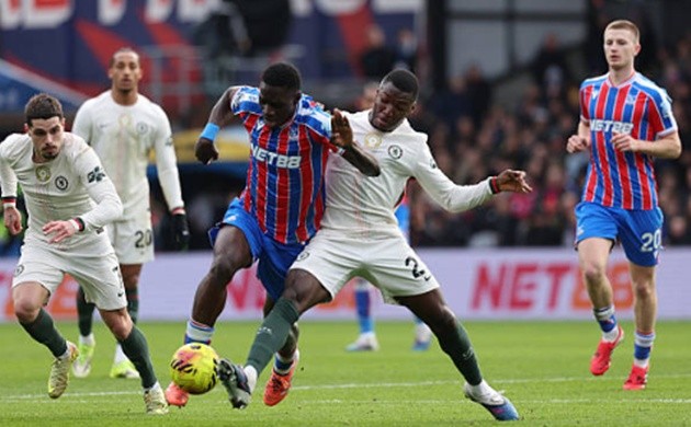 Moises Caicedo - 6.8 điểm Tiền vệ người Ecuador có pha tắc bóng 