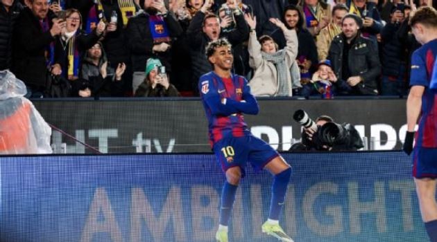 Yamal lập siêu phẩm vào lưới Real Oviedo.