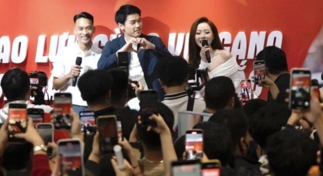 Đình Bắc tạo nên hiệu ứng truyền thông mạnh mẽ.