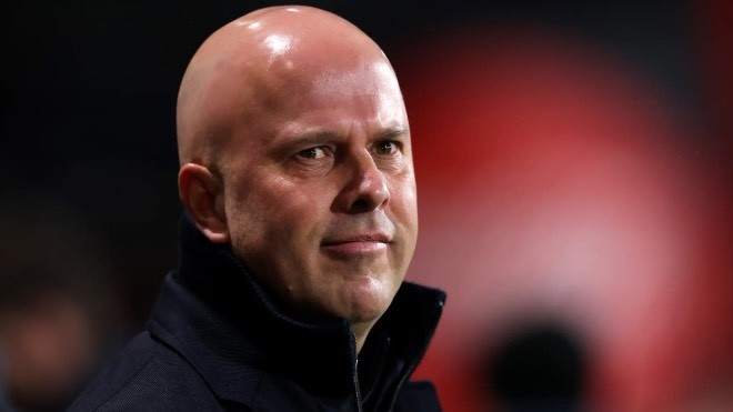 CĐV Liverpool thất vọng khi Slot nhận định trận thua PSG góp phần vào chức vô địch Ngoại hạng Anh.