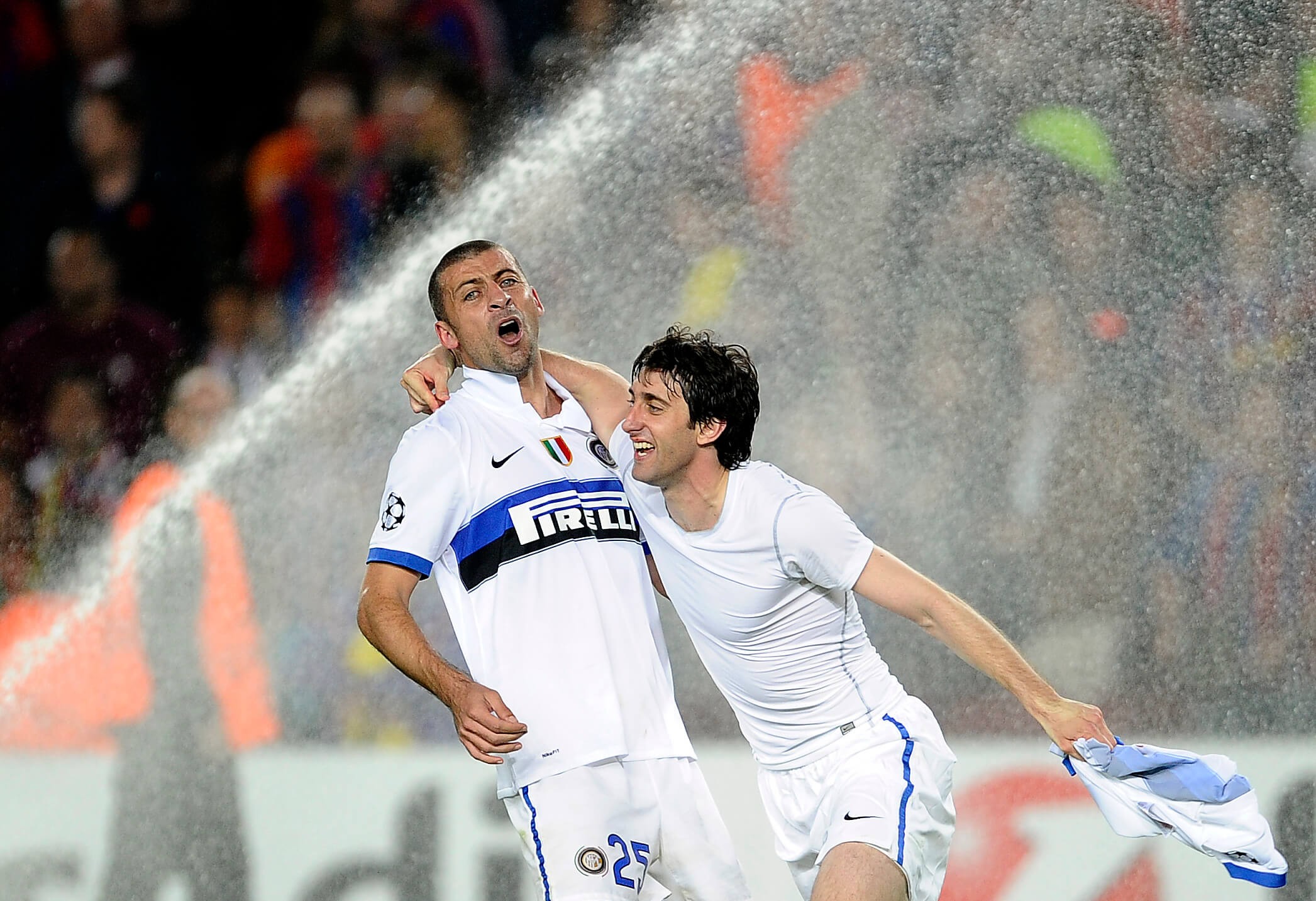 Đêm Camp Nou tôn vinh ý chí thép.