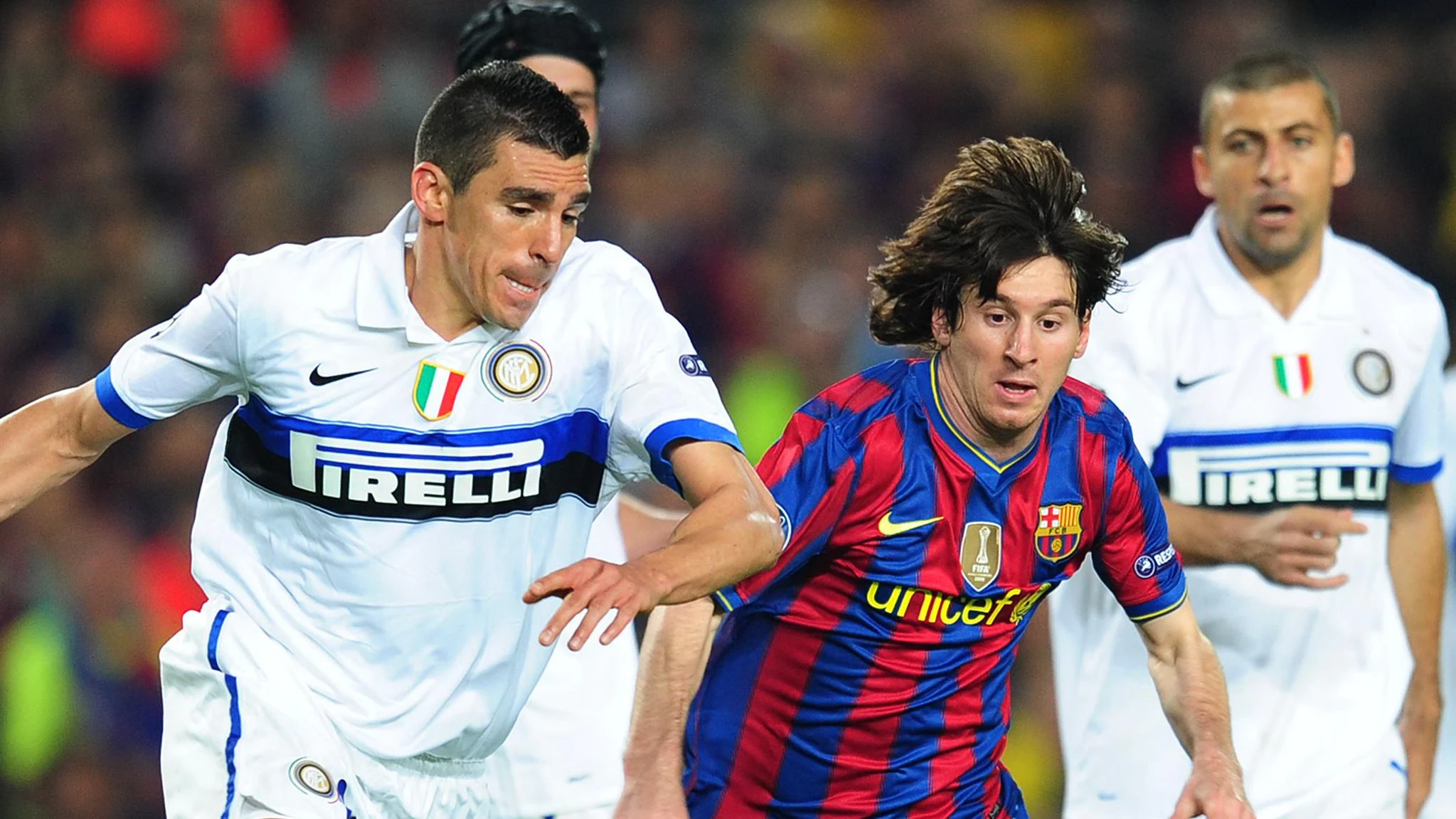 Inter mười người và bản hùng ca Camp Nou.