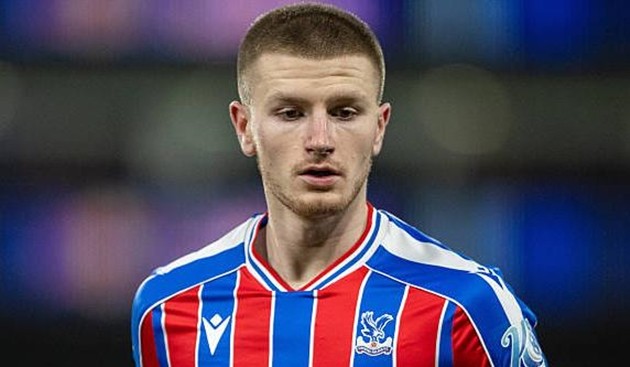 Liverpool cần Adam Wharton để gia cố hàng tiền vệ.