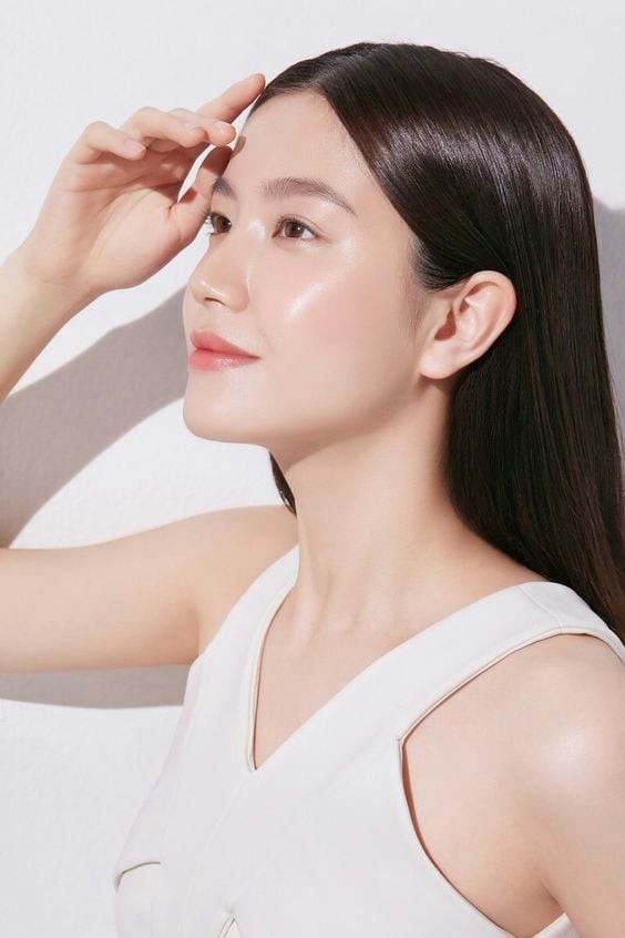 Muốn đạt hiệu ứng da như có filter, nền da cần đủ ẩm, khỏe mạnh và được chăm sóc kỹ lưỡng từ trước.