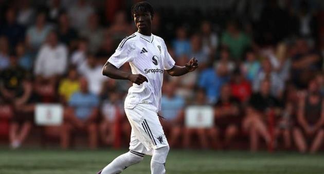  Sekou Kone rời MU để có thêm kinh nghiệm chinh chiến.