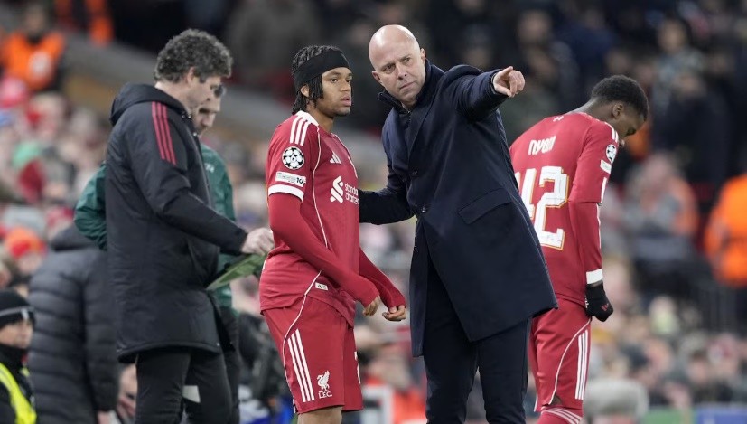 Slot không muốn các học trò mắc thêm sai lầm ở Ngoại hạng Anh.