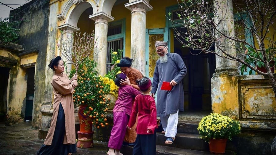 Cận Tết, gia chủ có thể đón những vị khách đặc biệt đến chơi nhà được xem là điều may mắn, dự báo năm mới vạn sự hanh thông.