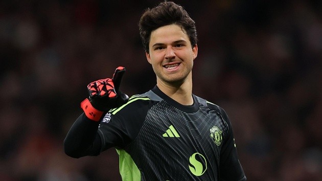 Lammens mang lại sự yên tậm trong khung gỗ Man Utd.