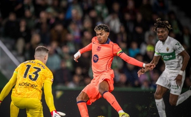 Yamal tỏa sáng cho Barca.