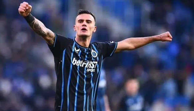 Stankovic là lời giải cho bài toán hàng tiền vệ Quỷ đỏ?