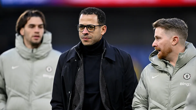 HLV Rosenior thực sự gặp khó với thương vụ Jacquet.