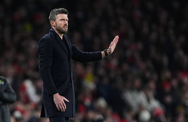Michael Carrick chọn sự im lặng thay vì tranh cãi trên truyền thông với Roy Keane.