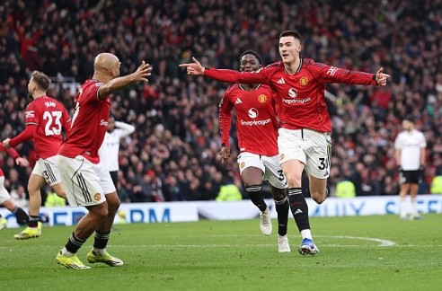 Sesko mang về chiến thắng cảm xúc cho Man Utd.