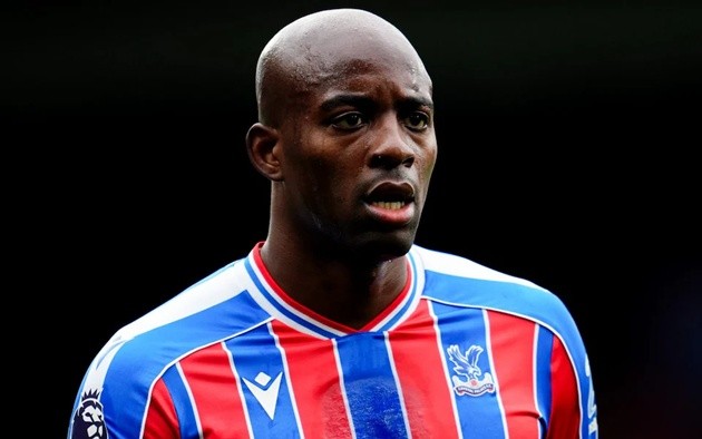 Mateta không thể sang AC Milan vì dính chấn thương.