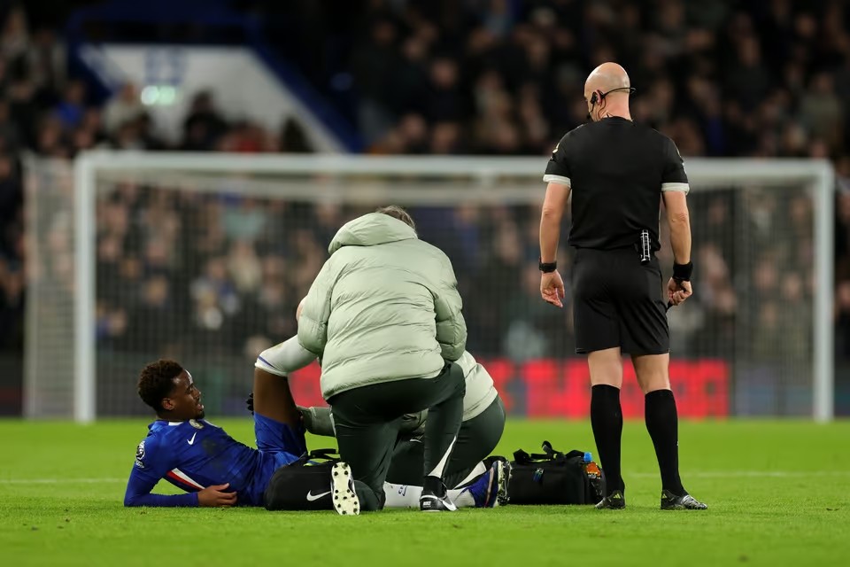 Jamie Gittens chấn thương gân kheo.