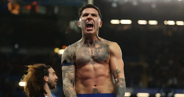 Fernandez được cho rằng tự tiến cử bản thân cho Real.