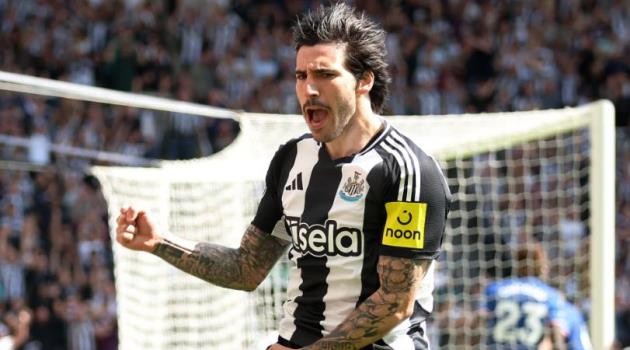 Tonali thường xuyên được liên kết với các đội bóng lớn.