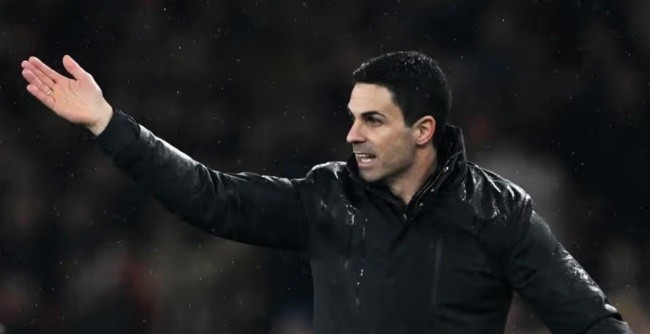 Arsenal khẳng định bản lĩnh trước Chelsea.