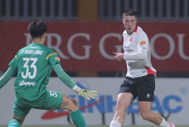 Nhiều cầu thủ Việt kiều tỏa sáng.