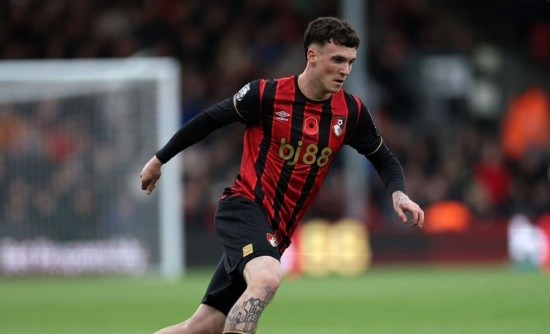 Alex Jimenez đã chính thức trở thành thành viên của Bournemouth,