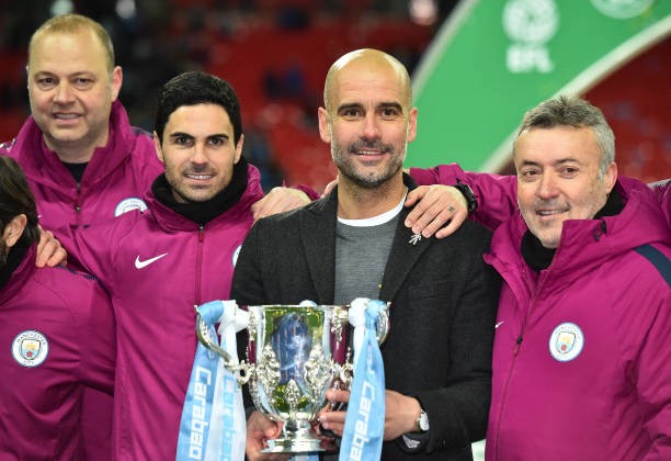 Guardiola và người trợ lý cũ của mình sẽ bước vào một cuộc chiến danh hiệu khốc liệt. 