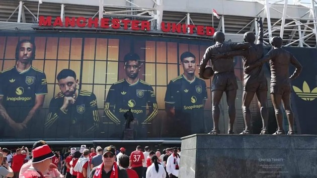 Manchester United đang dần đánh mất vị thế tài chính.