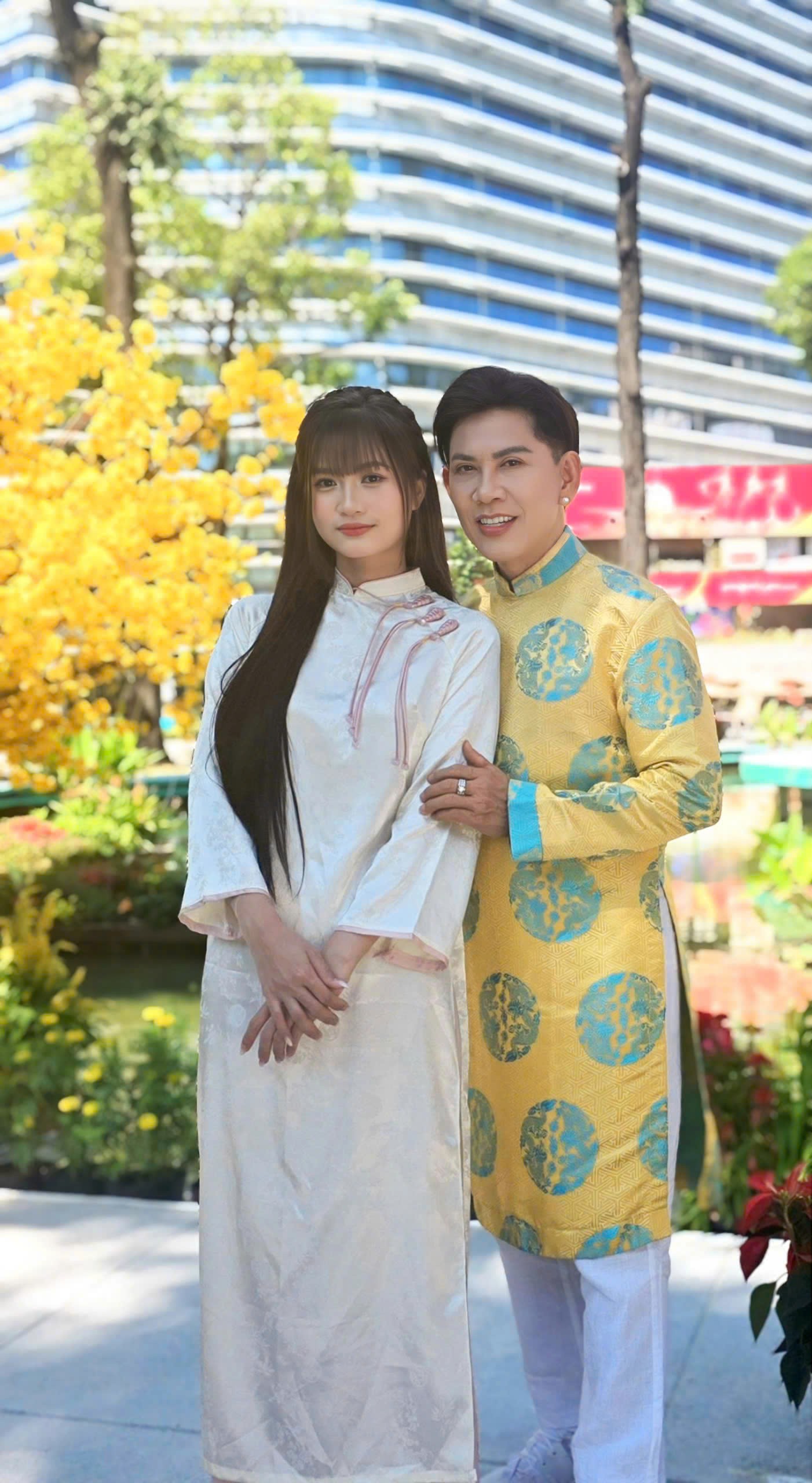 z7499706664990_5a9435356b040a292aa9382b7ff77b29