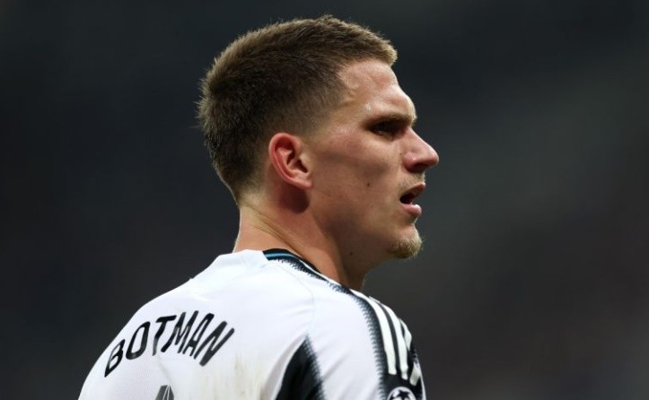 Botman đang trong tầm ngắm của Liverpool.