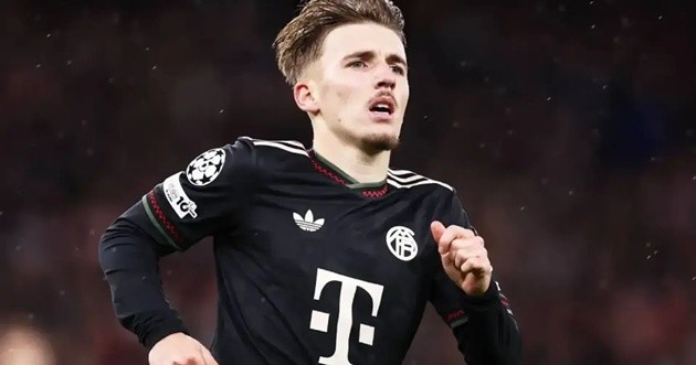 Bayern quyết giữ chân Karl.