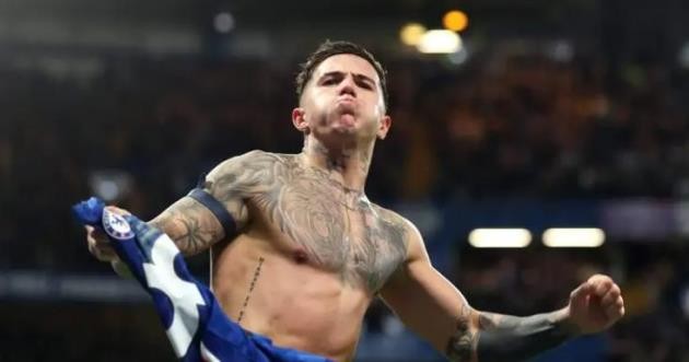 Fernandez đang cho thấy khả năng săn bàn cực tốt từ tuyến 2.