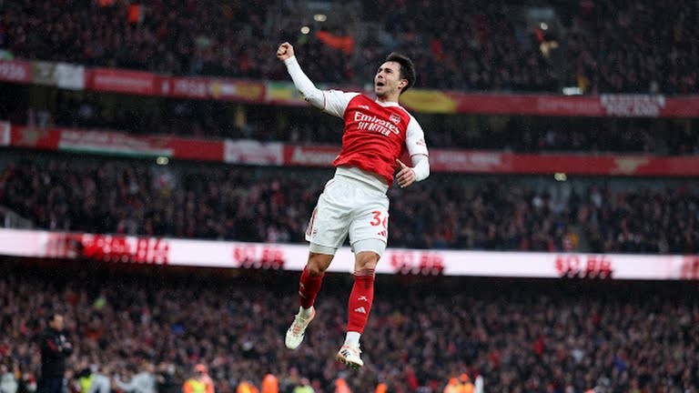  Zubimendi đã có trận đấu ấn tượng.